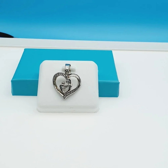 "925 Sterling Silver CZ Beautiful Pendant for Women, 1USPAR4020 - Picture 7 of 10